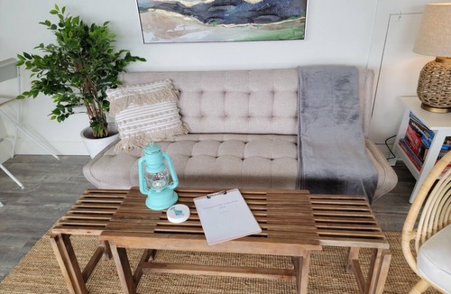 Cowichan Bay Apartment | Studio by the Sea