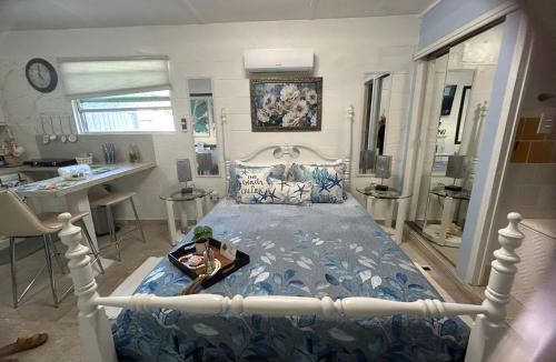 Bradenton Apartment | Studio Wendy