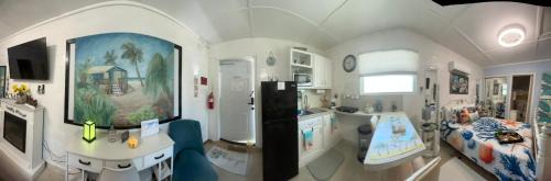 Bradenton Apartment | Studio Wendy