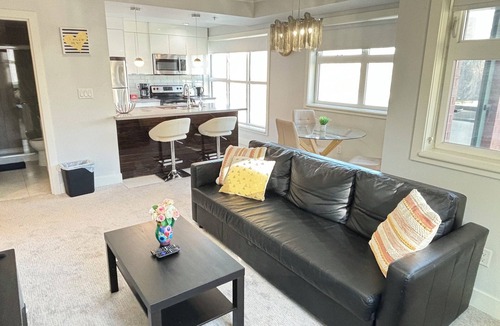 East Village Apartment | Stunning 2 Bedroom Apartment 206