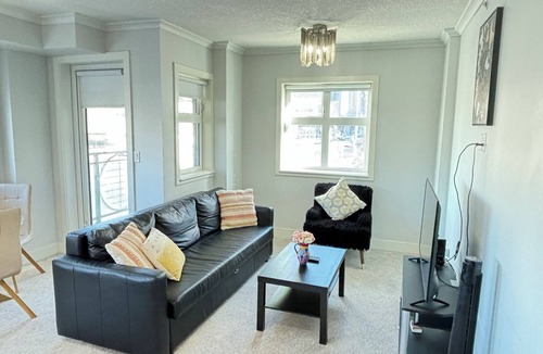 East Village Apartment | Stunning 2 Bedroom Apartment 206