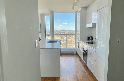 Downtown Edmonton Condo | Stunning 37th Floor Unit Attached to JW Marriott