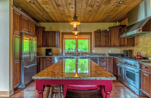 Sunday River Area House | Stunning mountain-view estate with private pool & hot tub - near slopes