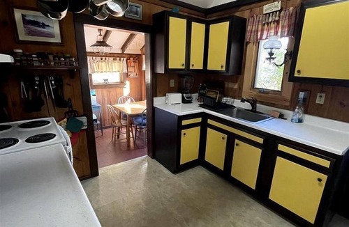 North Sebago Cabin | Stunning Secluded Cabin in Sebago, Maine