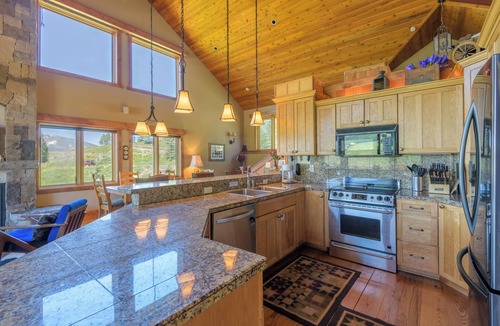 Mount Crested Butte House | Stunning Views In Our Comfortable Mountain Home