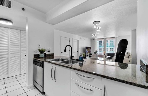 Brickell Condo | Stylish 1BR Brickell Condo w/Balcony & Pool Access