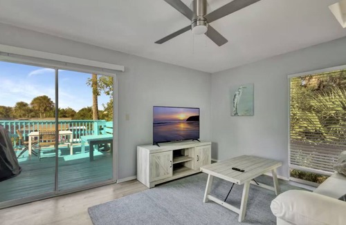 Indian River Estates Apartment | Stylish 1BR private balcony apartment on the intercostal w/Pool access