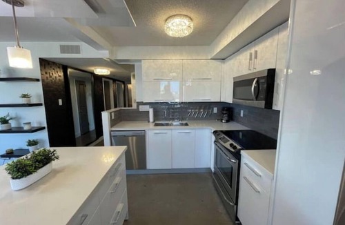 Saskatoon Downtown Condo | Stylish 2 Bedroom Downtown Condo