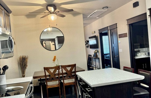 Hermosa Condo | Stylish, Gateway to the Black Hills , 2-bedroom condo -20minutes to Mt. Rushmore