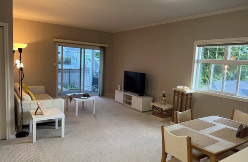 Southeast Edmonton House | Summerside Upper Level Two-bedroom Full Townhouse