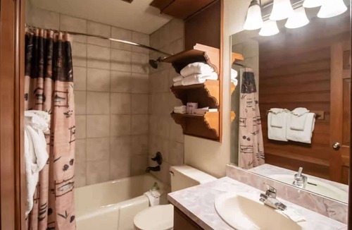 Steamboat Springs Apartment | Sunburst Condominiums - 1 Bedroom Loft