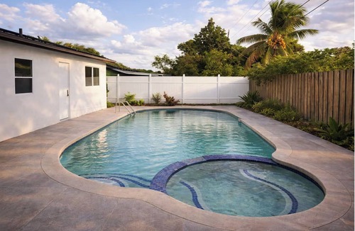 Boynton Beach House | Sunny Oasis Near the Beach – 4BR/3BA Pool Home
