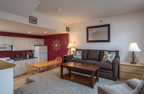 Sunday River Area Condo | Sunrise A-131 - Sunday River Condo
