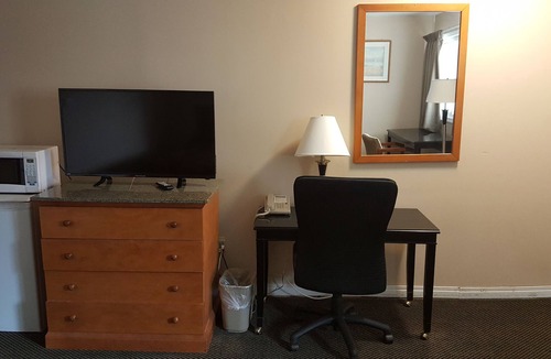 Regina Hotel | Sunrise Motel