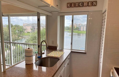 Jupiter Condo | Sunrise & Sunset views, Pool, 1/2 mile to beach!