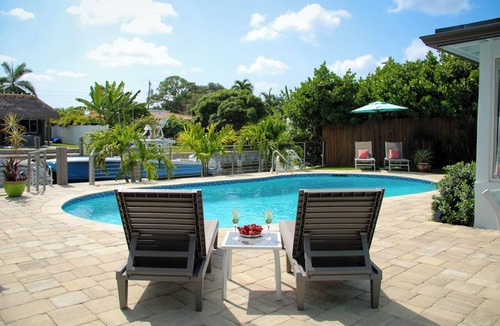 Fort Lauderdale House | Sunseeker Place — Vacation Rental Near the Airport with Easy Ocean Access ☀️🌴