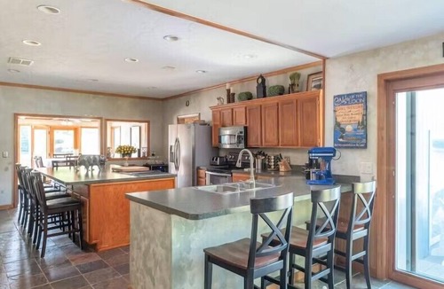 Lochmere House | Sunset Haven on Lake Winnisquam