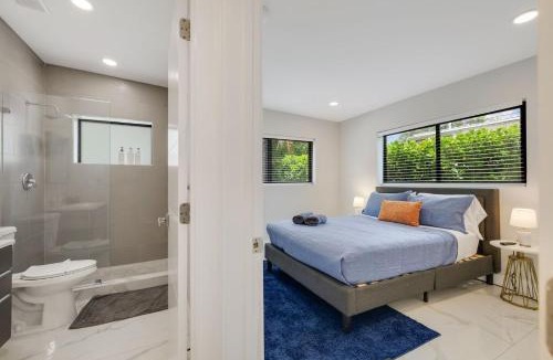 North Miami Beach Villa | Sunshine Hideaway Villa - Pool, Terrace, Fire Pit