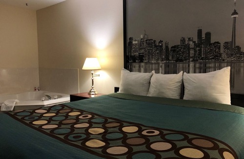 Moose Jaw Hotel | Super 8 by Wyndham Moose Jaw SK