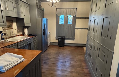Fredericktown House | Superb 4-bedroom historical house in Fredericktown