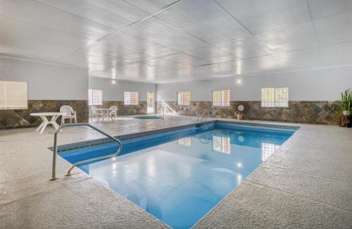 Montrose Hotel | SureStay Plus by Best Western Montrose
