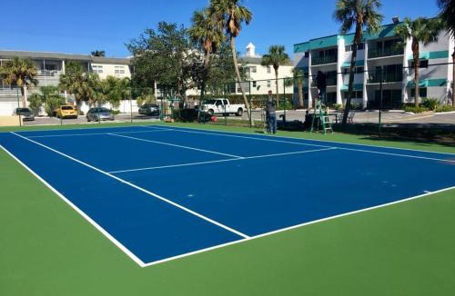 Lauderdale-by-the-Sea Apartment | Surf Rider Resort