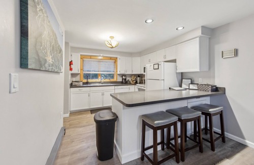 North Creek House | Tannery 64h - Family Retreat With Modern Comforts 3 Bedroom Townhouse by The Summit at Gore Mountain