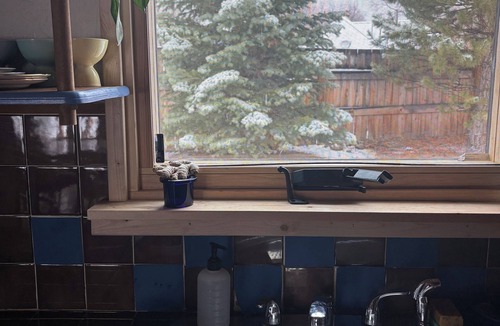 Taos House | Taos Sky - next to an adobe Chapel – romantic and cozy