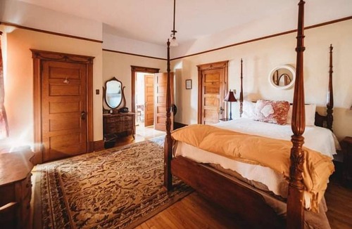 Trinidad Bed & Breakfast | Tarabino Inn