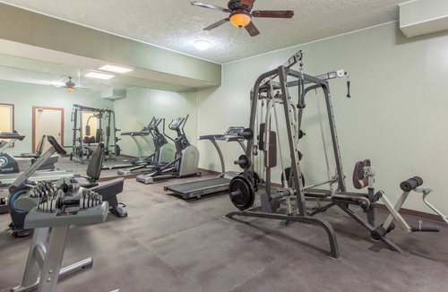 Medicine Hat Apartment | TC Motel