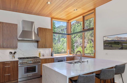 Placerville House | Telluride San Miguel River Retreat