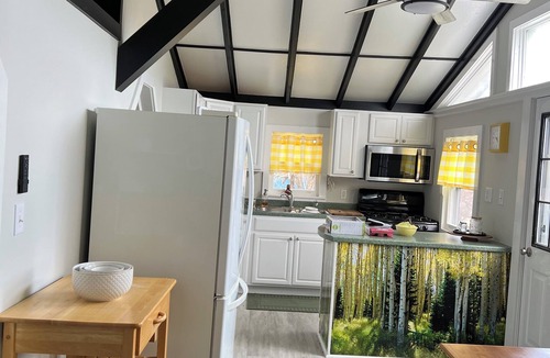 Enosburg Falls House | Terrific 3-bedroom country house in charming Sheldon with AC