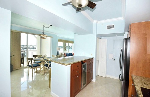Stuart Condo | The Anchor Bay Retreat