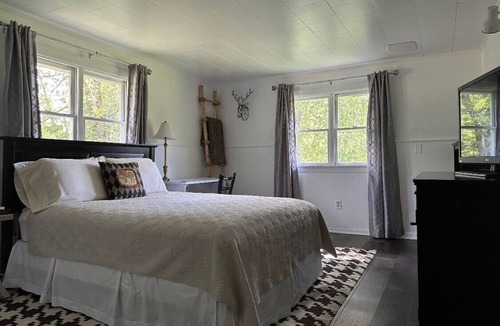 Whitefield Bed & Breakfast | The Barron Brook Inn