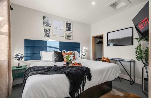 Drumheller House | The Bedrock Modern Charm Fire Pit Downtown
