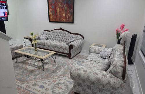 Southeast Edmonton House | The Blessed Family Home-2Bed rooms 2washrooms