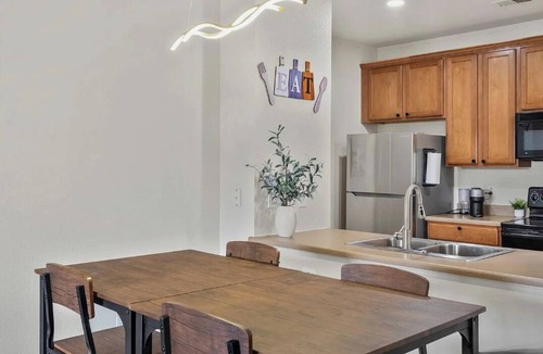Northeast Park Hill Condo | The Central Hub 2BD/2BTH