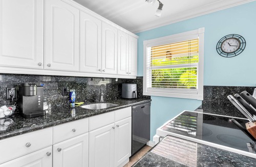 Grandview Heights Apartment | The Downtown Retreat: Apartment #4
