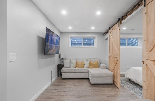 Spruce Grove House | The family Haven Suite