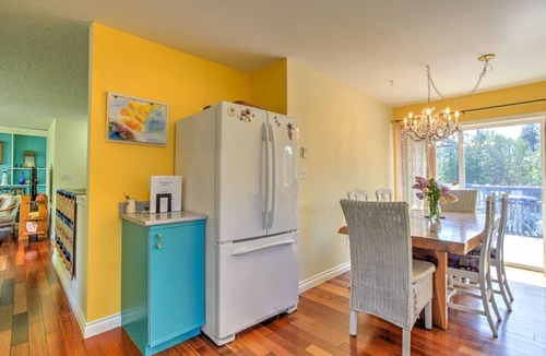 Shawnigan Lake House | The Good Life House(upper)@ Shawnigan Beach Resort
