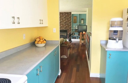 Shawnigan Lake House | The Good Life House(upper)@ Shawnigan Beach Resort