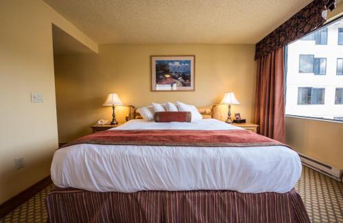 Mount Crested Butte Hotel | The Grand Lodge, A Vail Resorts Property