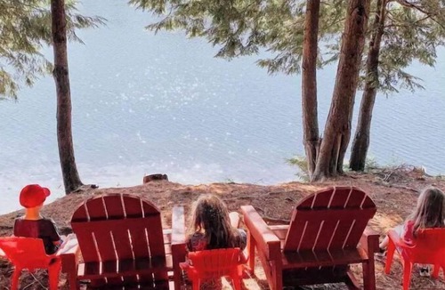 Dryden Cabin | The Guest Lodge at Santa Claus Lake
