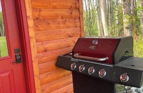 Division No. 11 Cabin | The Lynx cabin - Bear Creek Cabins