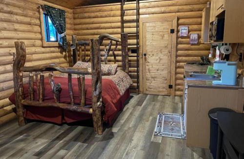 Division No. 11 House | The Moose cabin - Bear Creek Cabins