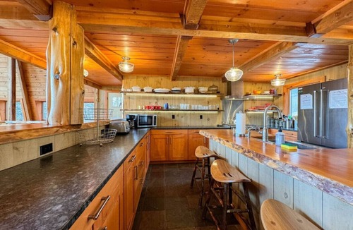 Jackson House | The Mountain Villa | Hot Tub, Mt. Washington Views