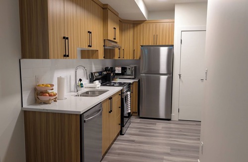 Leduc County House | The Nisku Retreat – 10 Mins from YEG