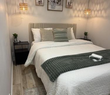 Airdrie Apartment | The Ogieva Suites