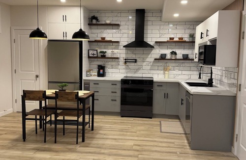 Airdrie Apartment | The Ogieva Suites Family friendly, comfortable and relaxation.