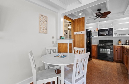 Fort Pierce Apartment | The Old Apartment